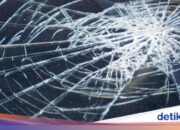 توفي سائق دراجة نارية مسرع في كاليمالانج بعد اصطدامه بعربة توفو مستديرة