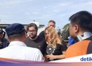 4 Boote und 6 Taucher im Einsatz, um nach Valencia Trainer und 3 vermissten Kindern in Bajo zu suchen