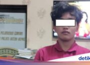 Auftritt eines verdächtigen Ehemanns, der seine Ehefrau in Depok schlägt, die Hände mit Kabelbindern gefesselt