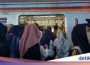 Rat für Saisonreisende, während der Feiertage zu den Hauptverkehrszeiten nicht mit der KRL zu fahren