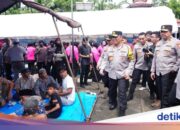 Stellvertretender Polizeichef besucht Bhayangkari Public Kitchen und weiht Bohrloch in West-Sumatra ein