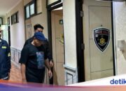 Der Social-Media-Account eines Lehrers, der Schüler in Süd-Tangerang belästigt hatte, wurde beschlagnahmt und enthielt Fotos von Kindern