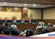 Die ehemalige stellvertretende Ministerin Arcandra Tahar sagte, Indonesien müsse weiterhin Treibstoff importieren