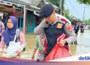Mehrere Gebiete in Karawang sind aufgrund starker Regenfälle und Flussüberschwemmungen überschwemmt