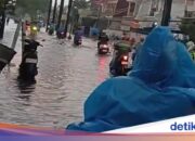Bekasi mit Regen überschwemmt, Harapan Indah bis Kalimalang Bekasi überschwemmt