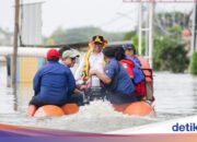 Andra Soni beobachtet Überschwemmungen in Tangerang und sorgt für die Betreuung der Flüchtlinge