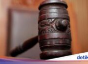 Leichte Strafe für ehemaligen Beamten des Finanzministeriums wegen Nichterhalts von Jiwasraya-Geldern