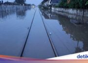 82 Zugfahrten wegen Überschwemmung in Pekalongan abgesagt