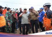 Innenminister fordert Beschleunigung der Umsiedlung und Raumplanung nach Erdrutschen in Cisarua