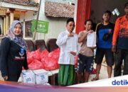 Das Sozialministerium sendet Tausende Hilfspakete an die Flutopfer von Situbondo