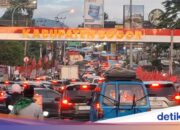 Ein Weg nach Jakarta abgeschlossen, Verkehr in Puncak Bogor in zweierlei Hinsicht normal