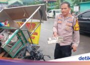Auto prallt in Ciputat, Süd-Tangerang, gegen Motorrad und Donut-Wagen, 1 Person verletzt