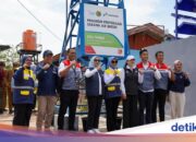 Pertamina-ESDM-SERUNI KMP eröffnet Zugang zu sauberem Wasser im Dorf Tambat, Merauke
