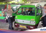 Entsetzt prallen die öffentlichen Verkehrsmittel von Bogor rücksichtslos mit Motorradtaxis zusammen, geben aber stattdessen erneut Gas