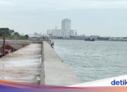 Zuvor hatte Ahok gesagt, dass das Leck Monas erreicht habe