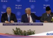 Moment der Interaktion zwischen Prabowo und Trump bei der Unterzeichnung der Charta des Friedensrates