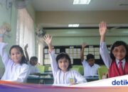 Die DKI-Provinzregierung erhöht die Zahl der kostenlosen Privatschulen bis 2026 auf 100