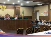 Zeuge sagt, ehemaliger Leiter des zentralen Bezirksgerichts von Jakarta erhält 1 Million US-Dollar im Bestechungsfall und wird zur Freilassung von Migor verurteilt