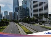 Pramono bekräftigt das Verbot, KKMU-Kiosken auf der Seite von Jl Sudirman das Halten von Ständen auf Gehwegen zu verbieten