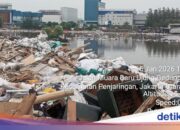Virale Müllberge am Ufer des Muara Baru, Nord-Jakarta, die Stadtregierung greift ein
